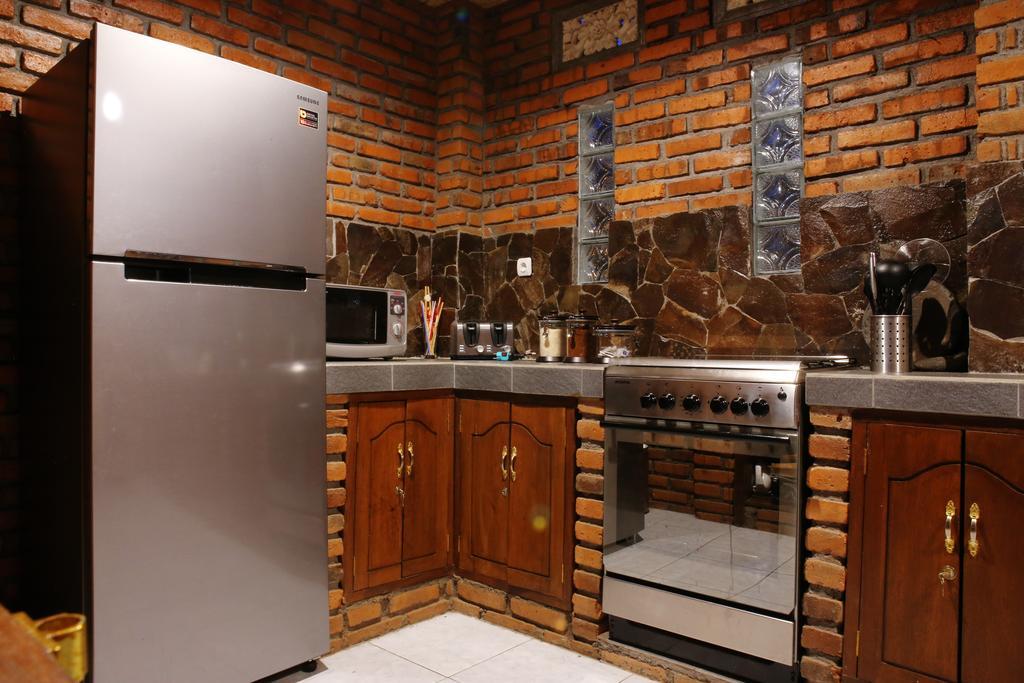 Villa Bantes Mps Kubutambahan  Екстер'єр фото